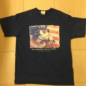 Vtg Mickey shirt